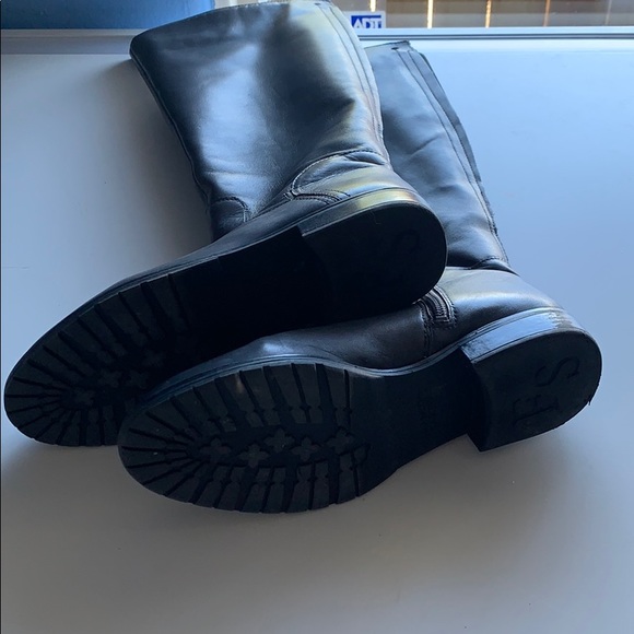 Franco Sarto Dark Grey Trooper Boots size 7 - Picture 2 of 4